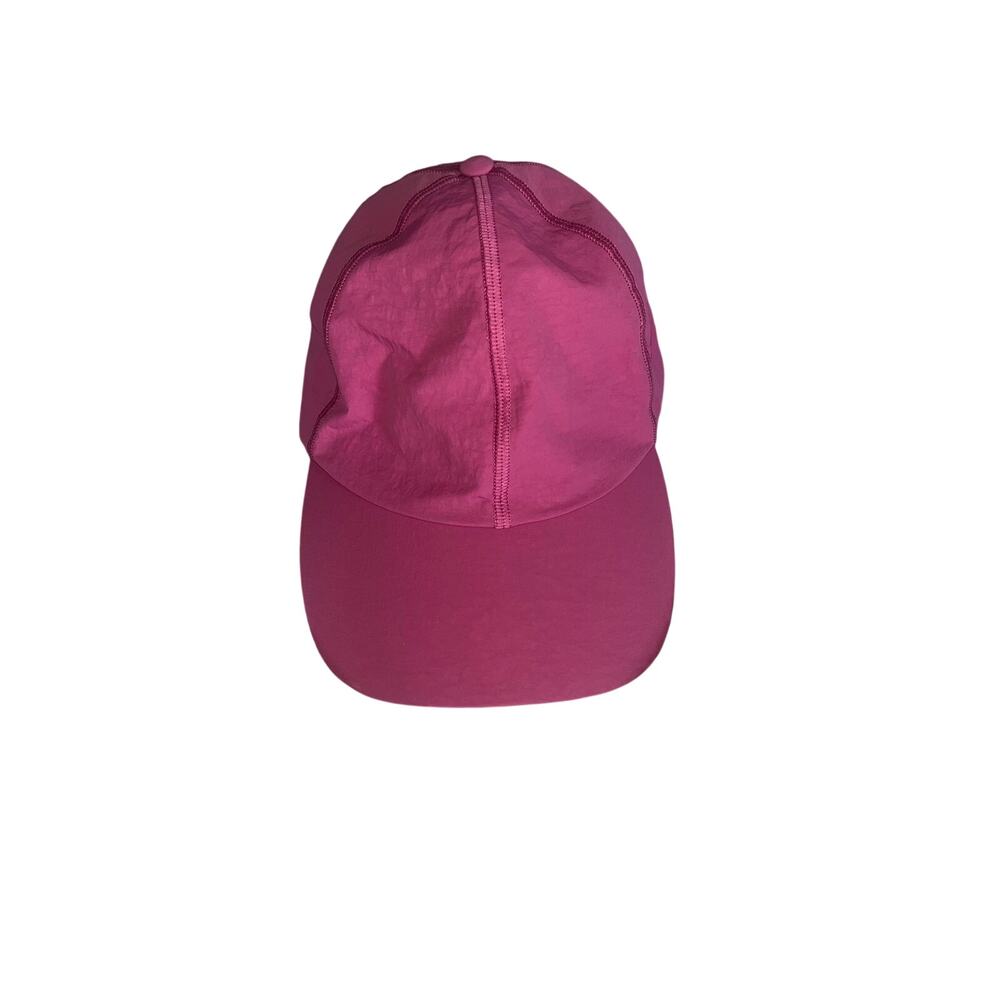 Lululemon Fast and Free Women's Run Hat in "Passionate Pink" Moisture Wicking